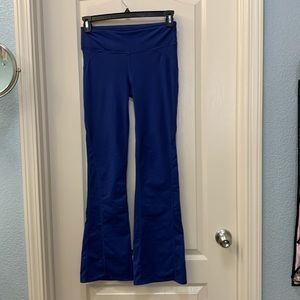 Fabletics flare leggings